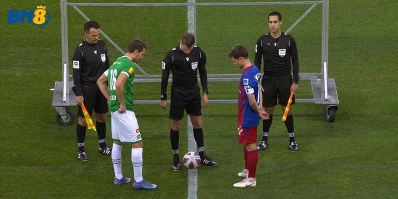 Kèo Kick Off Là Gì? Cách Chơi Và Mẹo Cược Kèo Giao Bóng